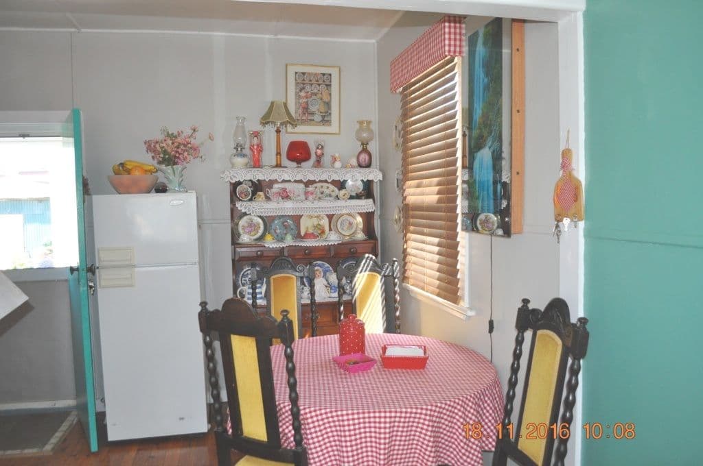 1 Cowong Street, Cootamundra - Thumbnail 5