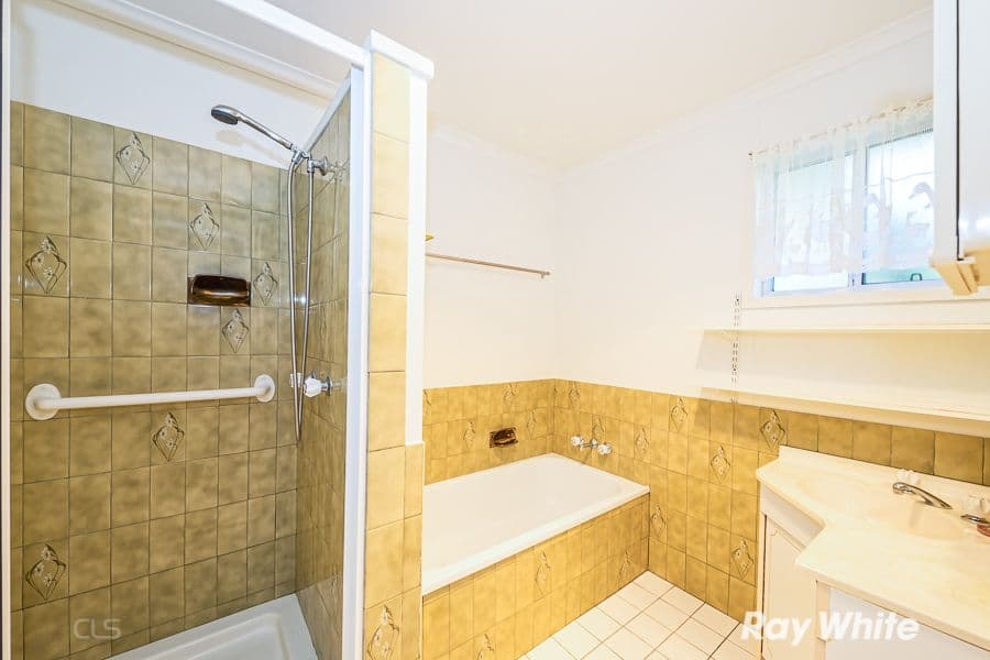 15 Cassia Avenue, Banksia Beach QLD 4507, Banksia Beach - Thumbnail 4