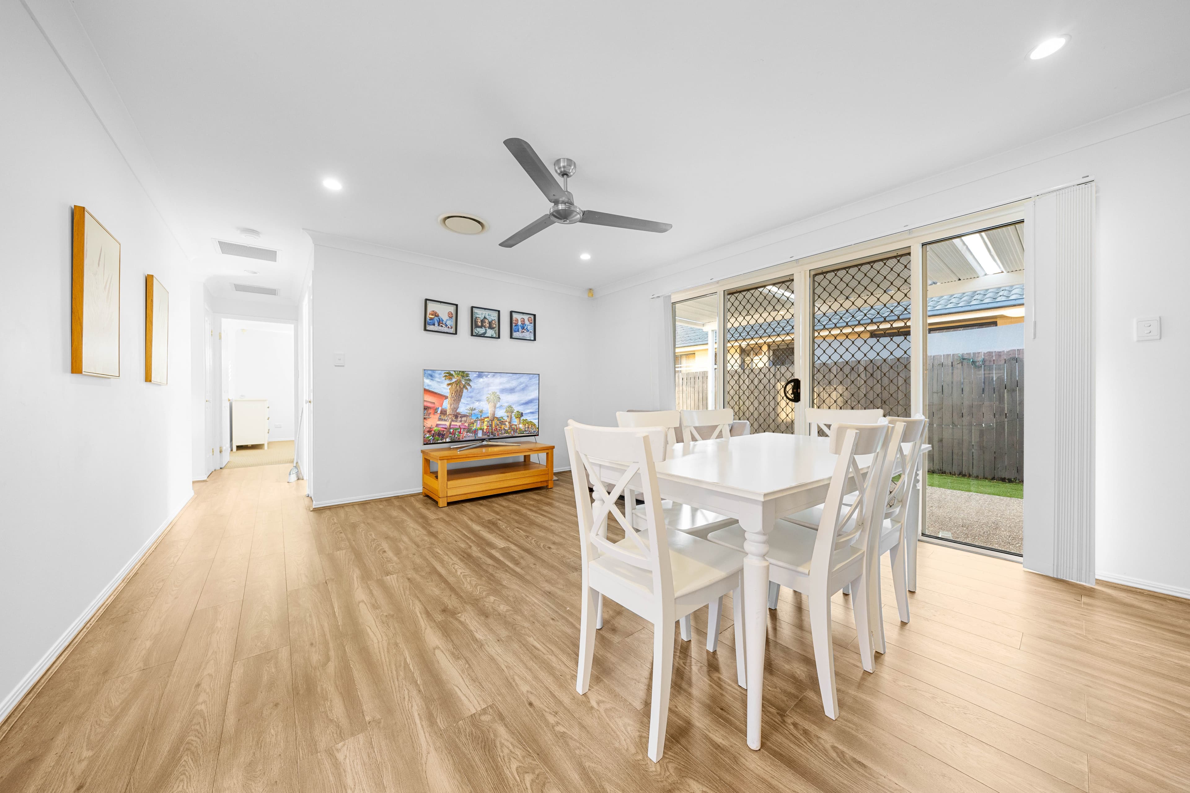 6 Jessie Street, Springfield Lakes QLD 4300, Springfield Lakes - Thumbnail 4