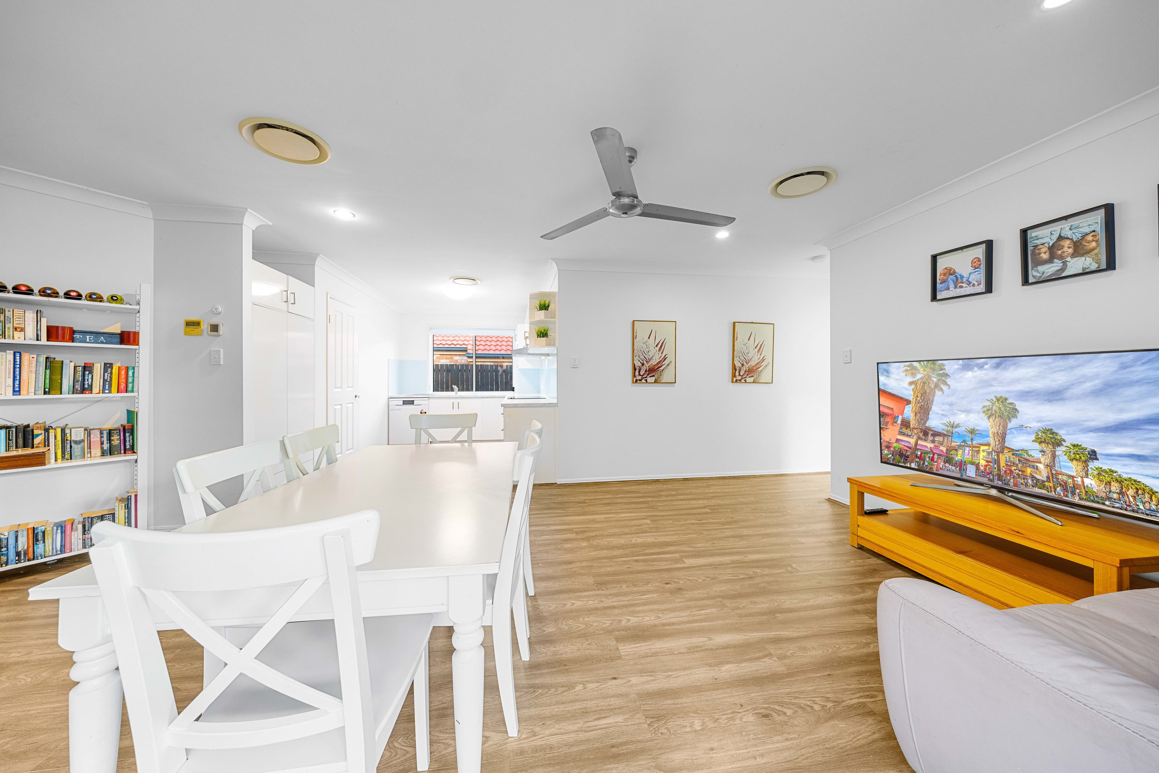 6 Jessie Street, Springfield Lakes QLD 4300, Springfield Lakes - Thumbnail 5