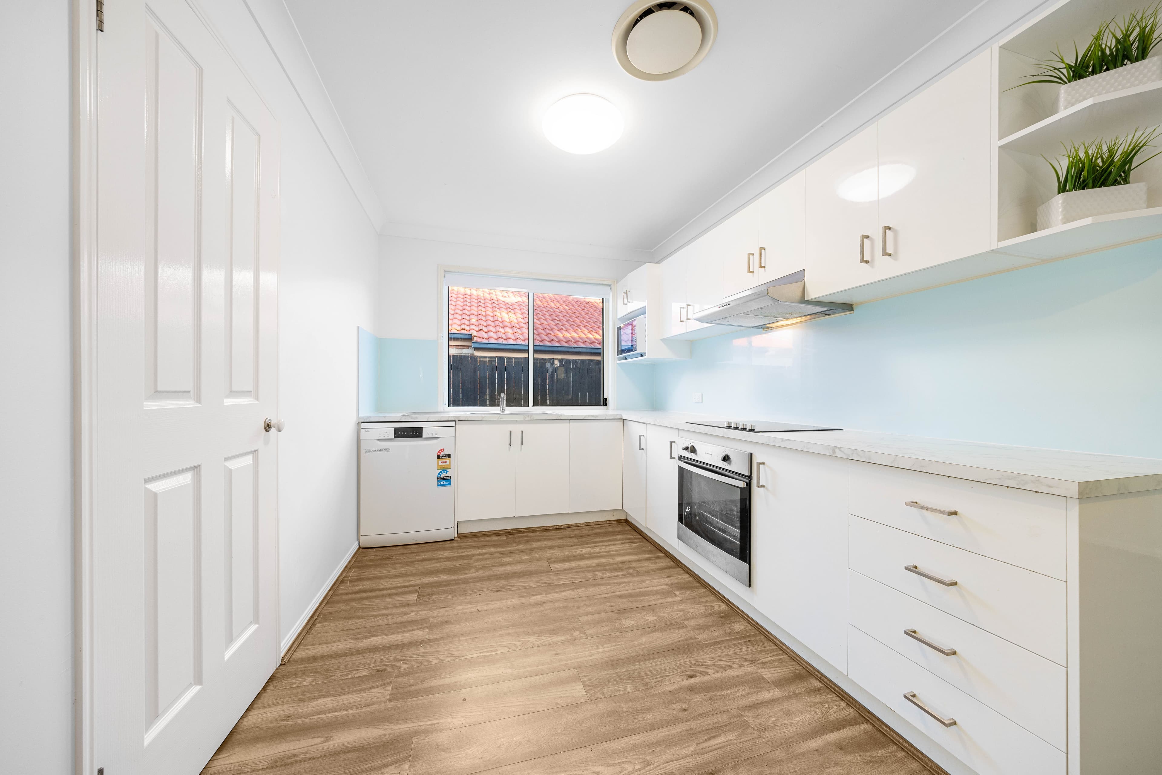 6 Jessie Street, Springfield Lakes QLD 4300, Springfield Lakes - Thumbnail 6