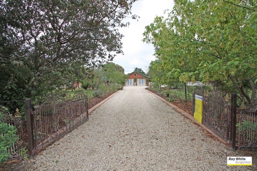 18 Elmslea Drive, Bungendore - Thumbnail 4
