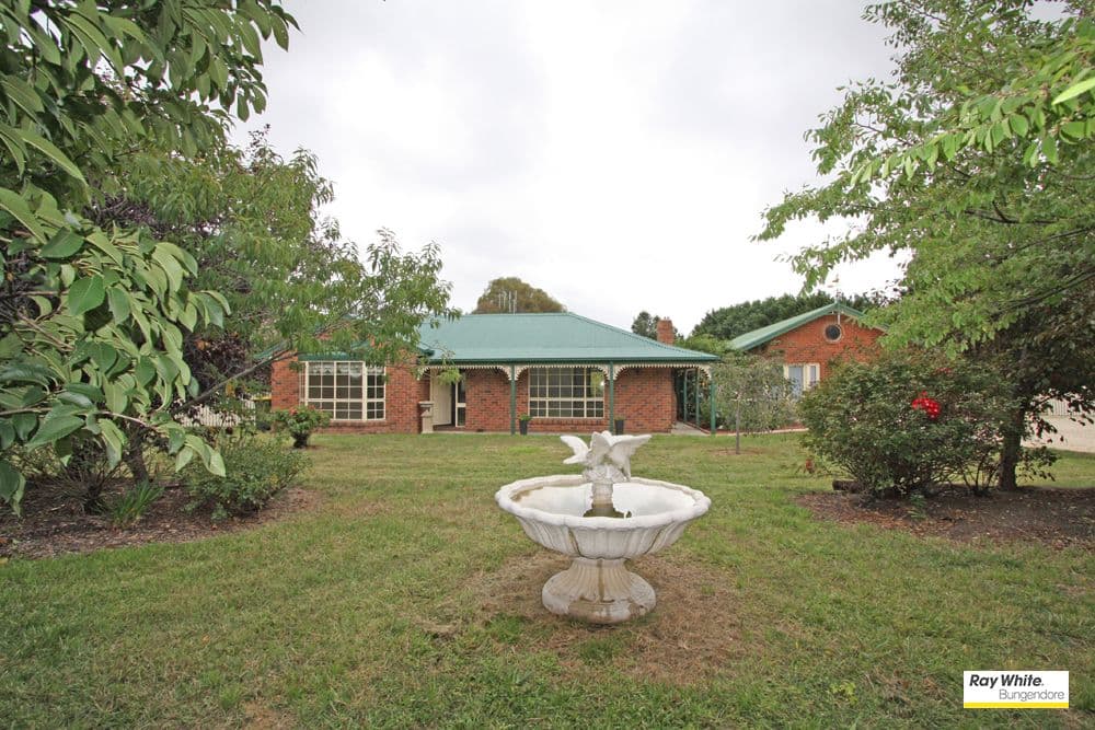 18 Elmslea Drive, Bungendore - Thumbnail 8