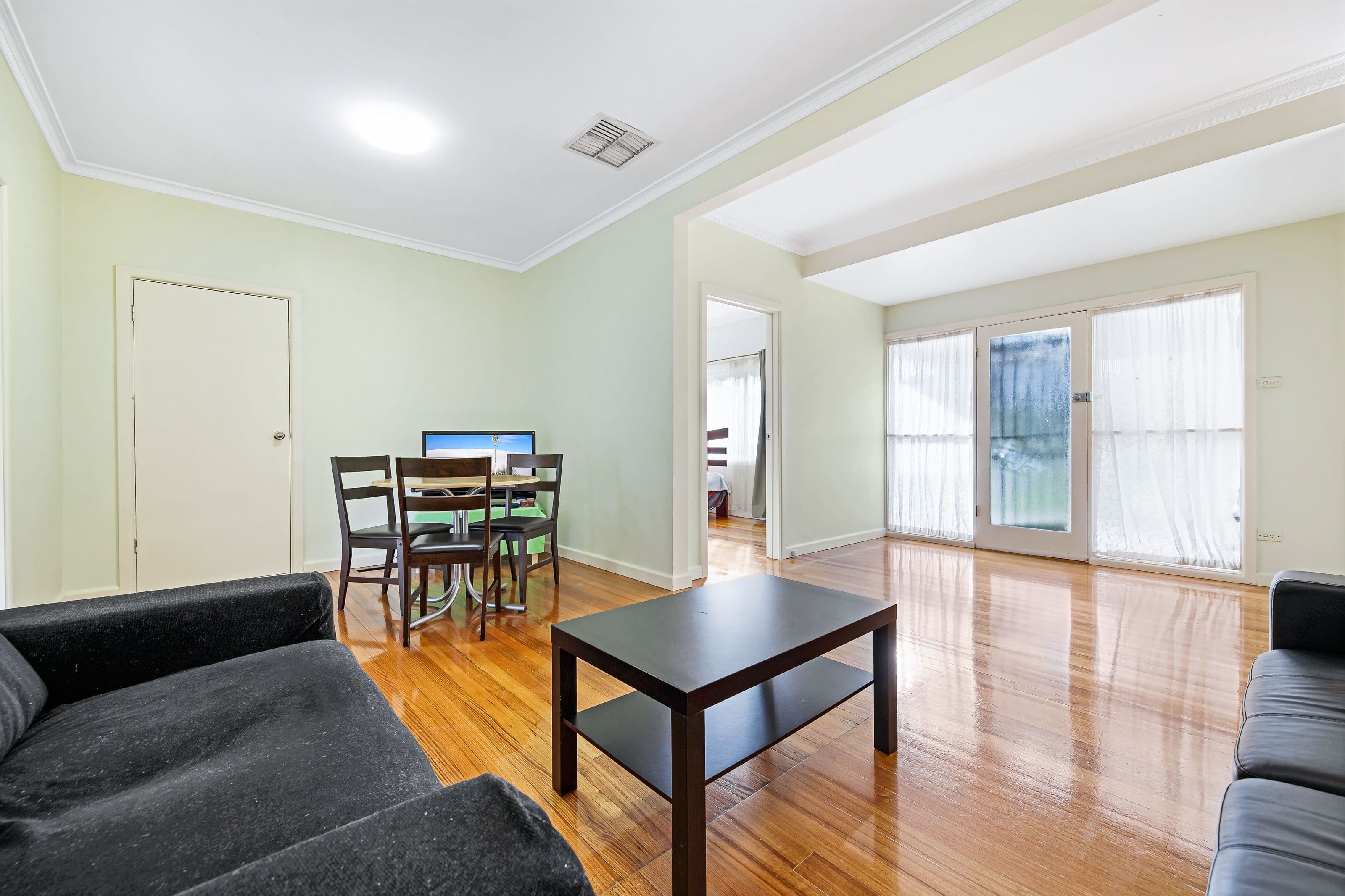 46 Lincoln Avenue, Glen Waverley VIC 3150, Glen Waverley - Thumbnail 3