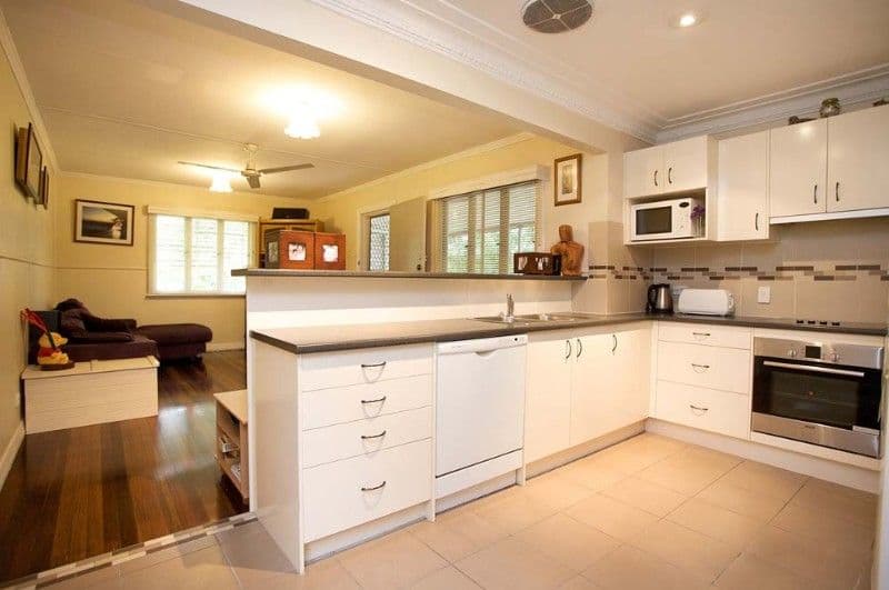 9 Newnham Road, MOUNT GRAVATT EAST QLD 4122, Mount Gravatt East - Thumbnail 2