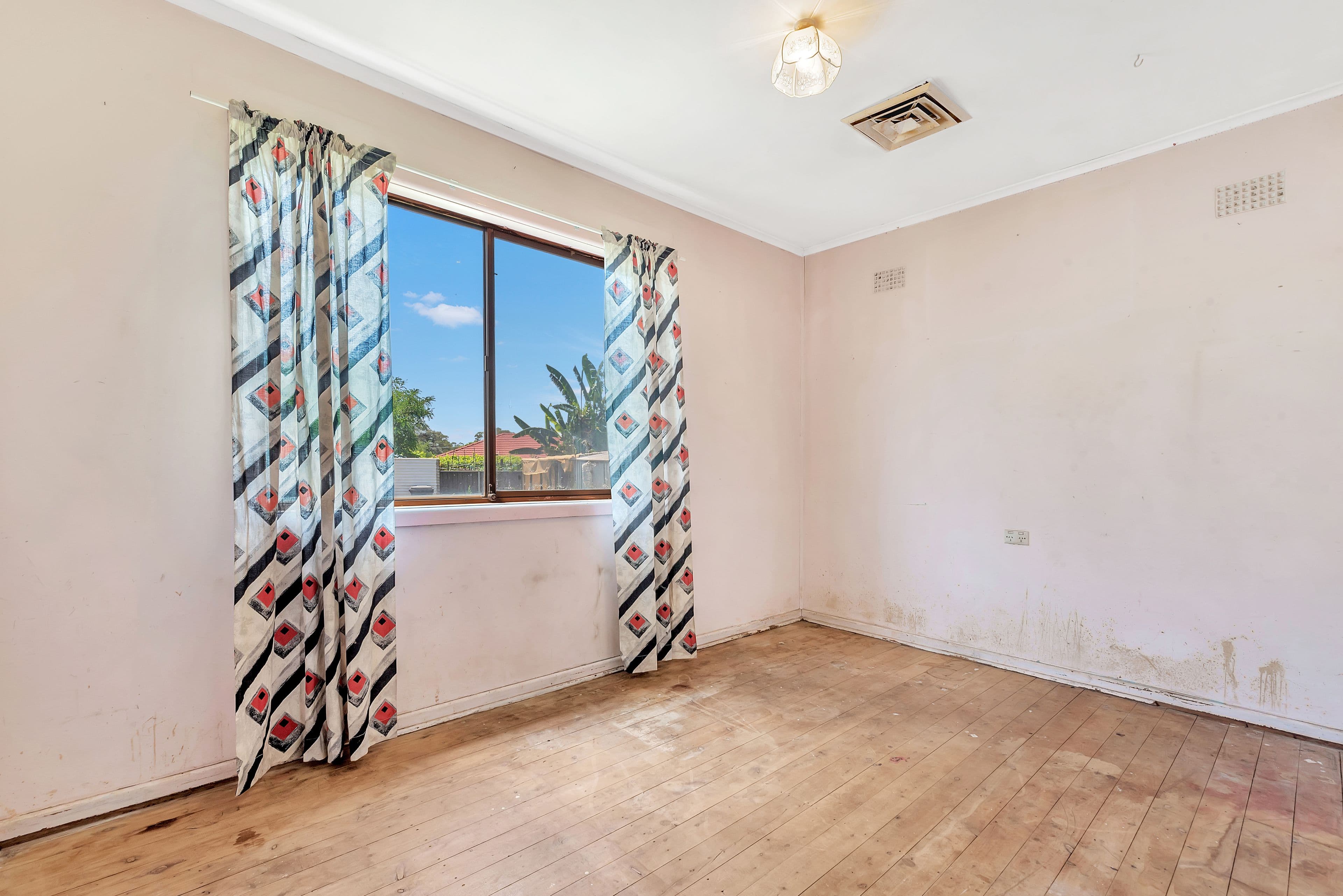48 St Johns Road, Heckenberg - Thumbnail 4