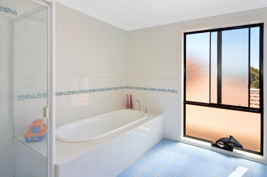 34 Seymour Drive, Flinders - Thumbnail 8