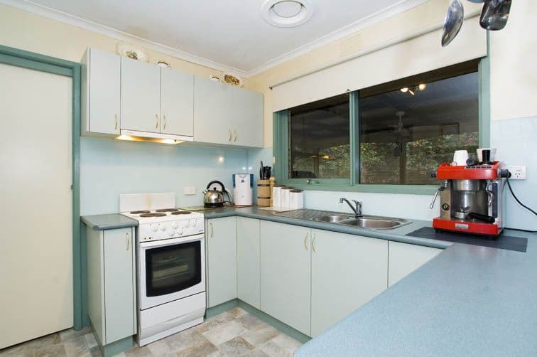 32 Connors Flat Road, WANDIN NORTH VIC 3139, Wandin North - Thumbnail 2