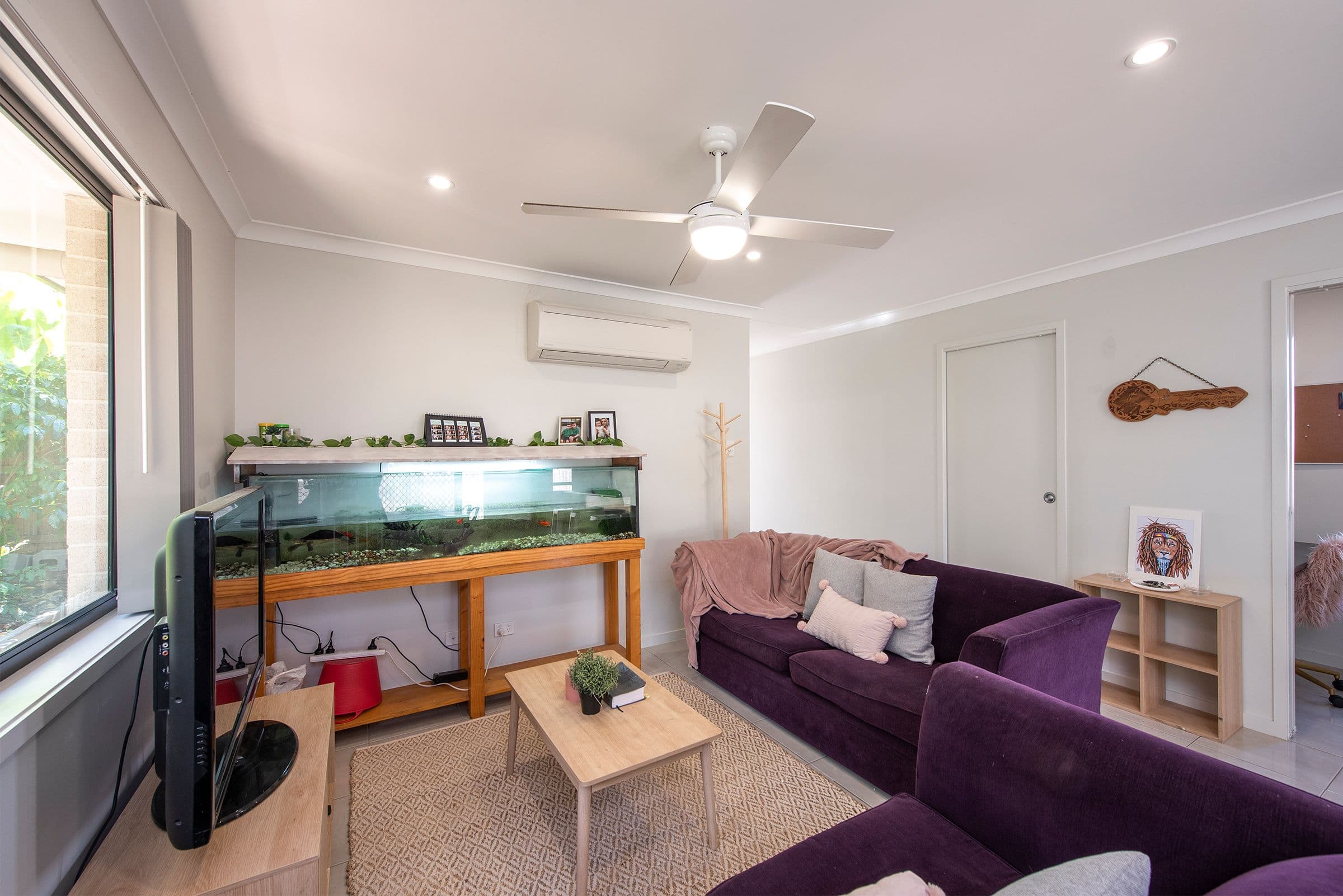 11 Spruce Street, Loganlea QLD 4131, Loganlea - Thumbnail 3
