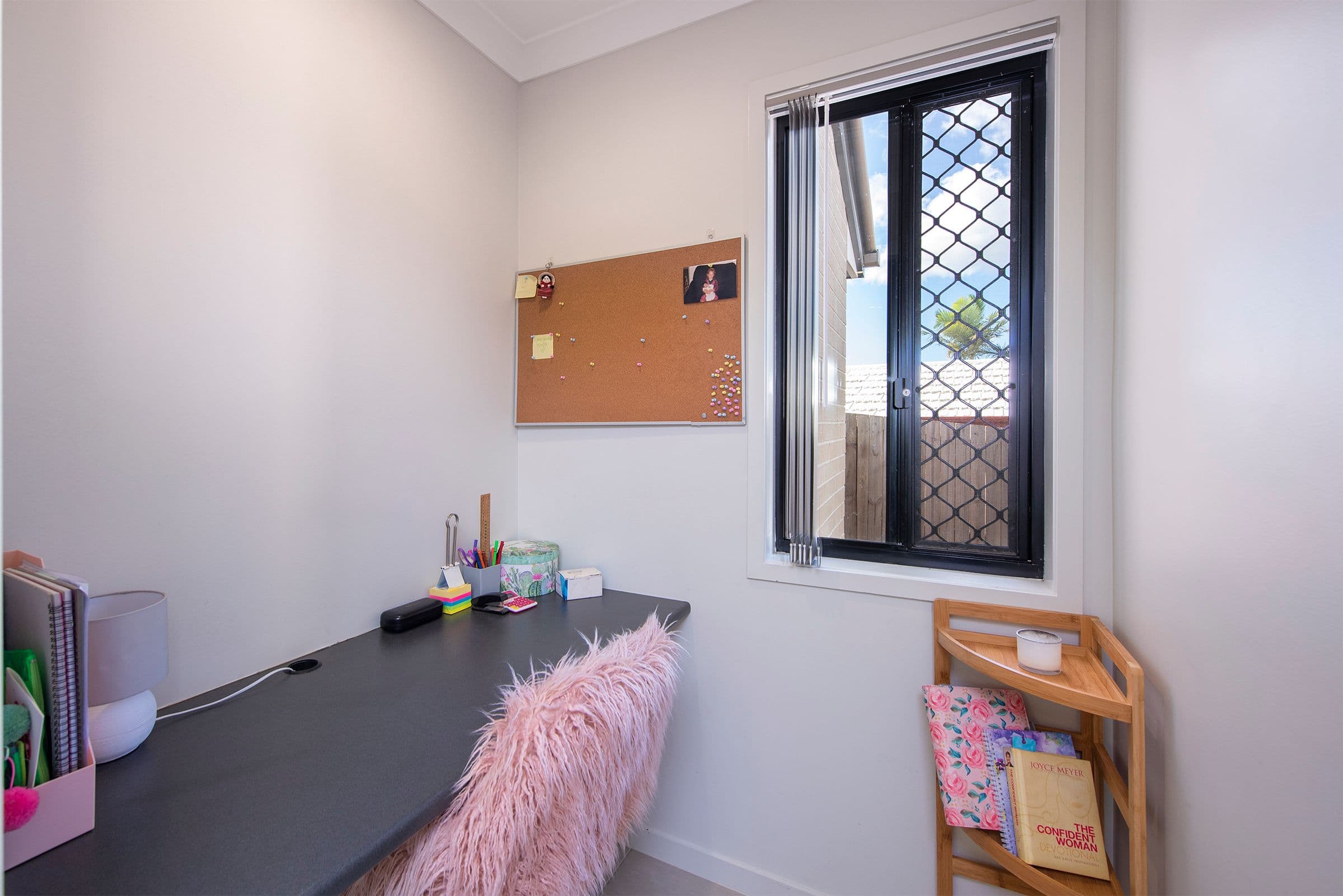 11 Spruce Street, Loganlea QLD 4131, Loganlea - Thumbnail 6