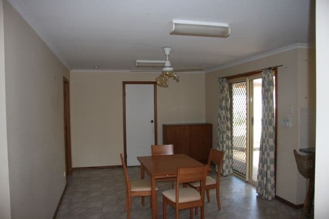 38 Zanker Drive, MOUNT BARKER SA 5251, Mount Barker - Thumbnail 3