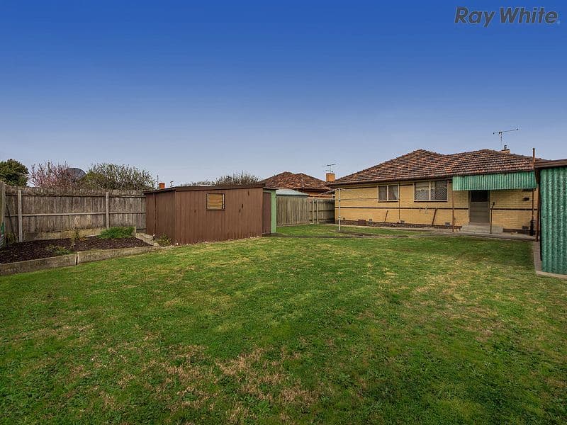 16 Halesworth Street, ST ALBANS VIC 3021, St Albans - Thumbnail 5