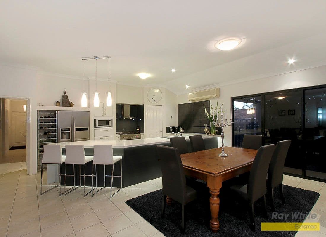 404 Summerlakes Parade, BALLAJURA WA 6066, Ballajura - Thumbnail 3