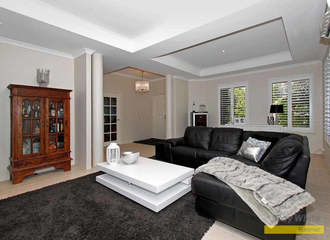 404 Summerlakes Parade, BALLAJURA WA 6066, Ballajura - Thumbnail 6