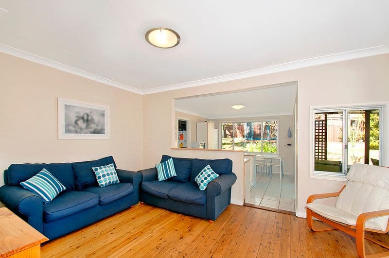 12 Urambi Place, ENGADINE NSW 2233, Engadine - Thumbnail 2
