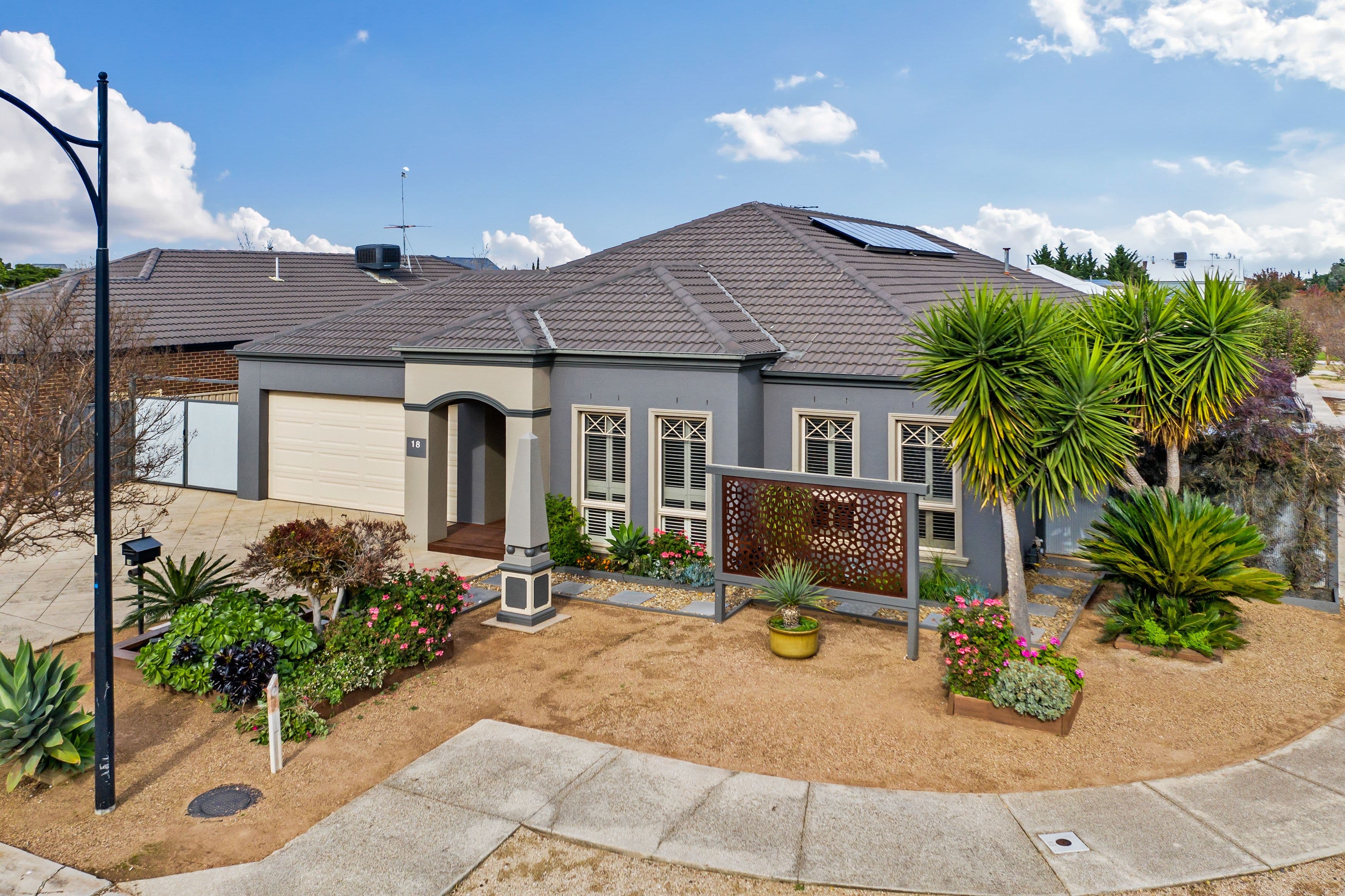 18 St Vincent Way, Caroline Springs VIC 3023, Caroline Springs - Image 1
