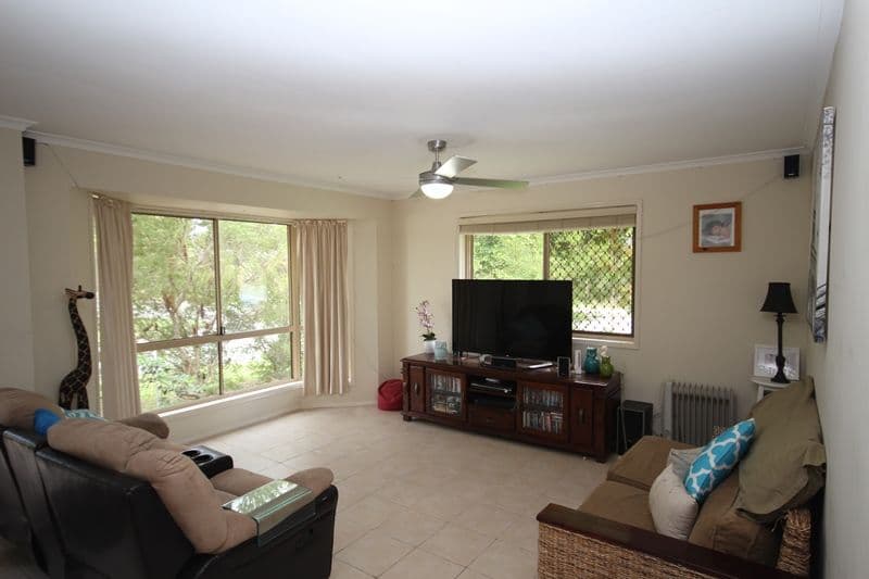 1 Barbara Court, Beerwah QLD 4519, Beerwah - Thumbnail 5