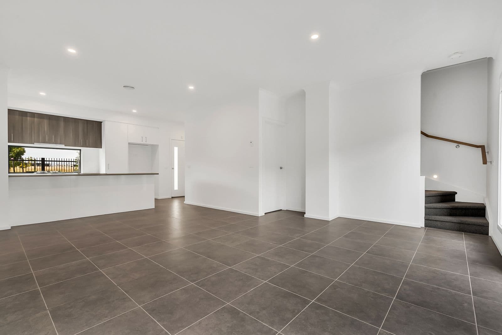 1045 Edgars Road, Wollert VIC 3750, Wollert - Thumbnail 2