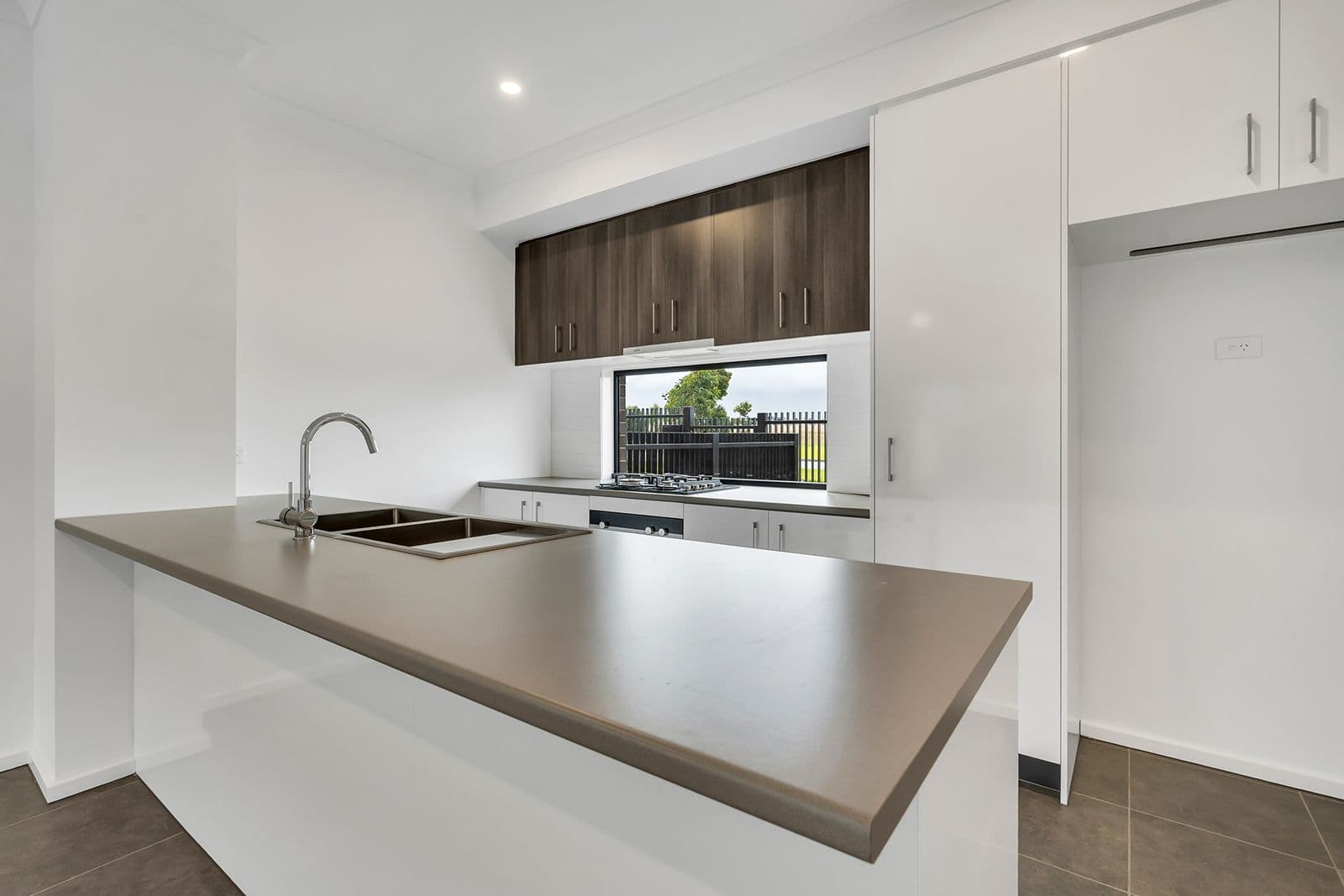 1045 Edgars Road, Wollert VIC 3750, Wollert - Thumbnail 4