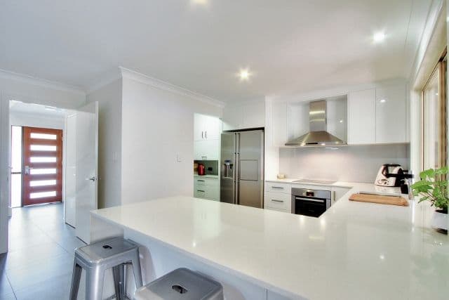 88 Passerine Drive, Rochedale South QLD 4123, Rochedale South - Thumbnail 3