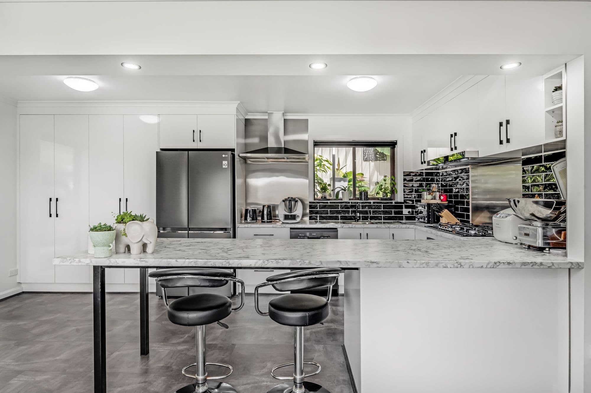 6 Kalimna Crescent, Mount Gambier SA 5290, Mount Gambier - Image 1