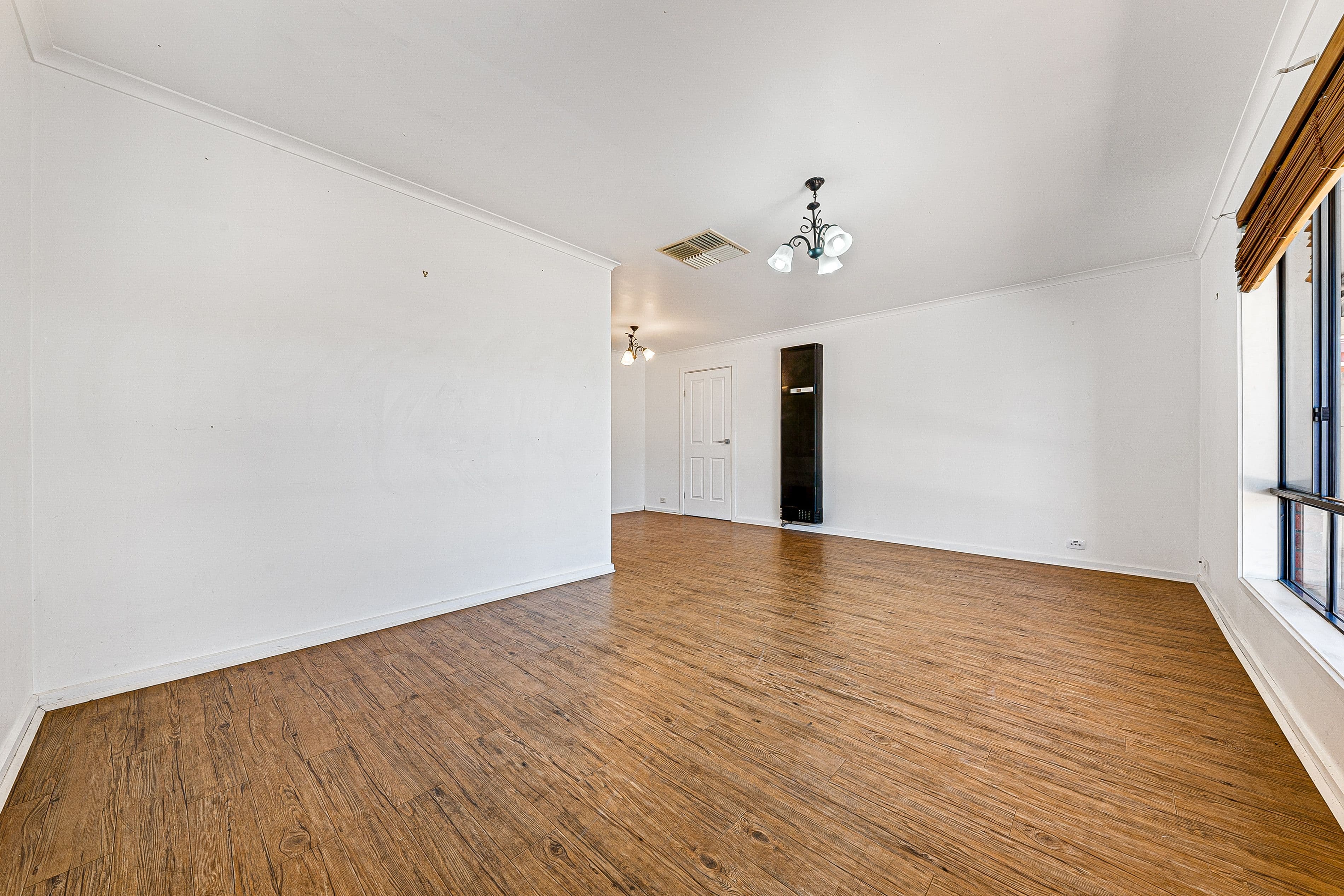 25 Whites Road, Salisbury North SA 5108, Salisbury North - Thumbnail 4