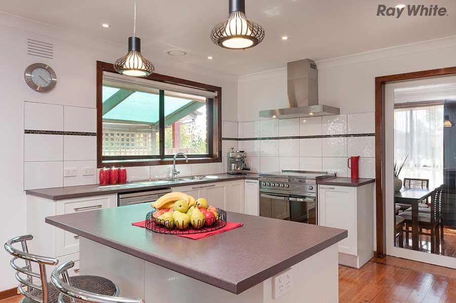 23 Daimler Avenue, Keilor Downs VIC 3038, Keilor Downs - Thumbnail 2