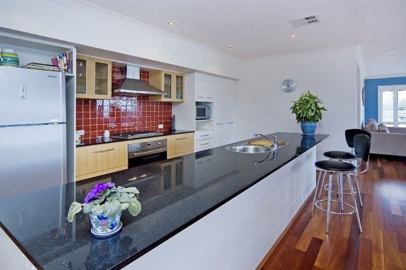 29 Temple Island Court, OXENFORD QLD 4210, Oxenford - Thumbnail 2