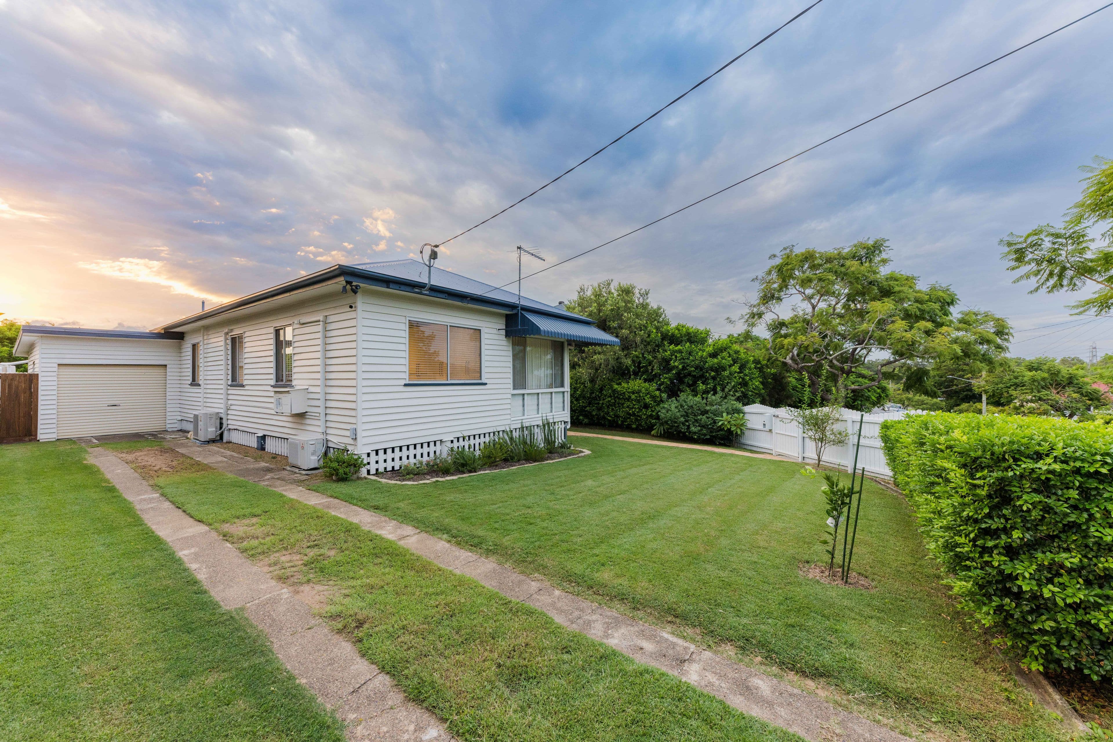 96 Jutland Street, Oxley QLD 4075, Oxley - Thumbnail 2