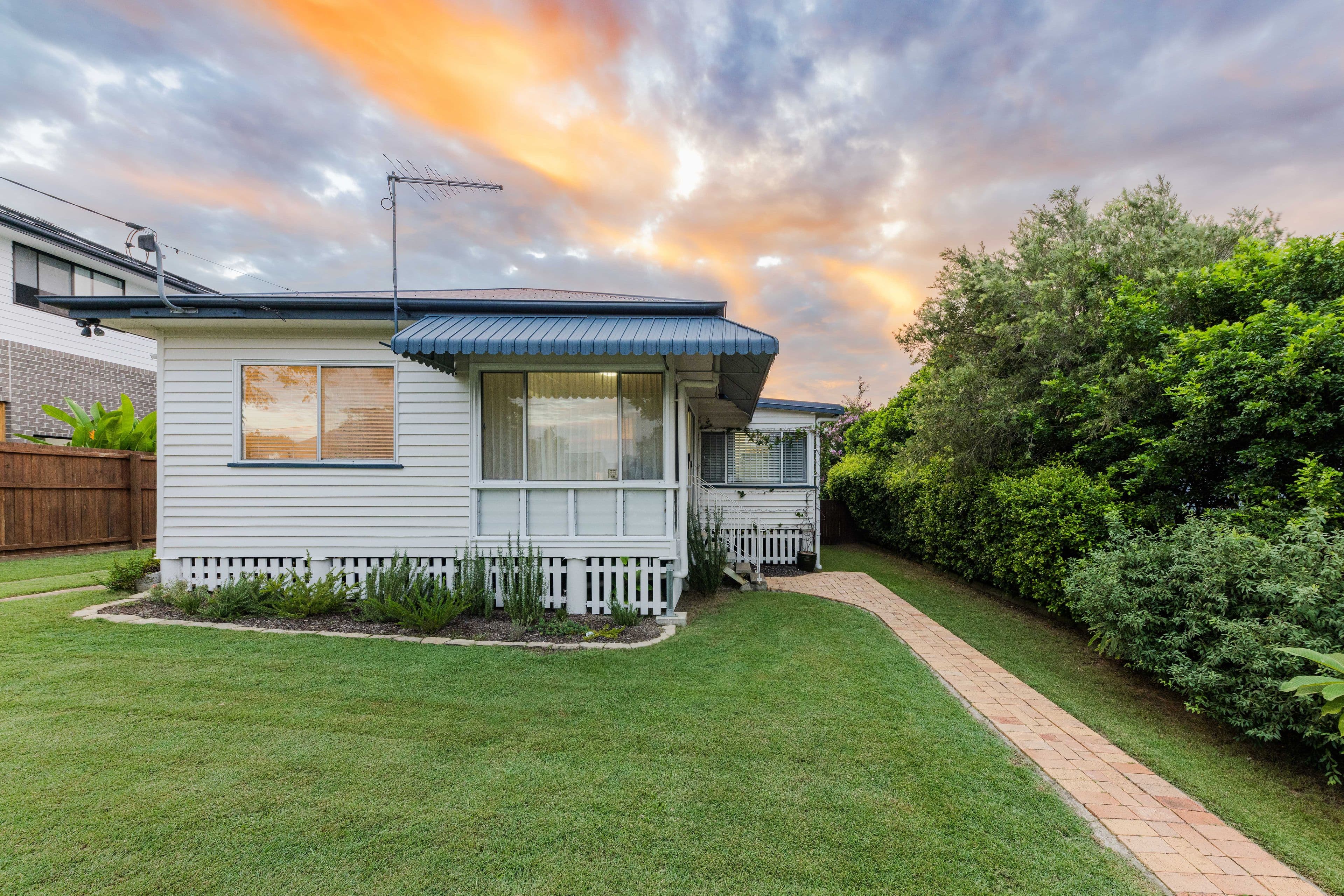 96 Jutland Street, Oxley QLD 4075, Oxley - Thumbnail 3