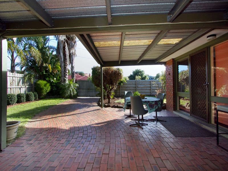 18 Shannon Court, DINGLEY VILLAGE VIC 3172, Dingley Village - Thumbnail 8