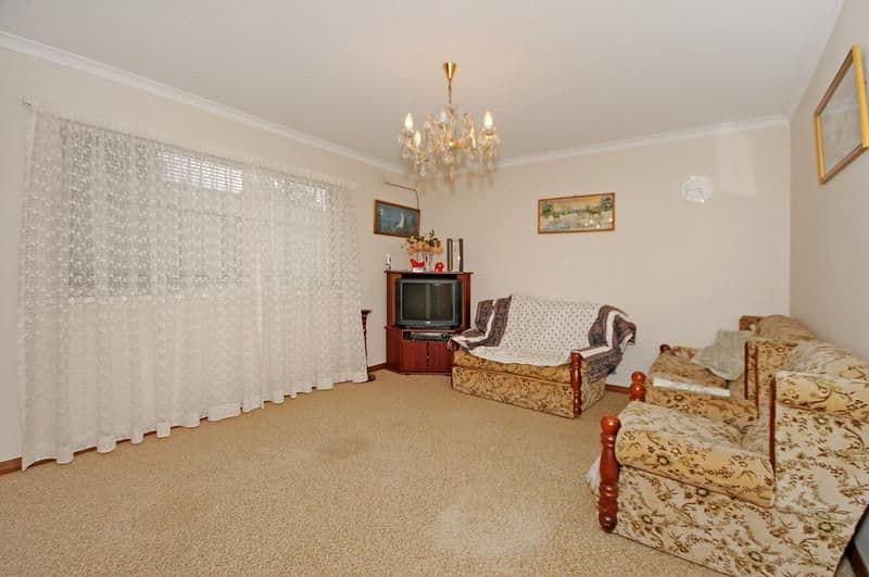 5 Highbar Street, QUEANBEYAN NSW 2620, Queanbeyan - Thumbnail 3