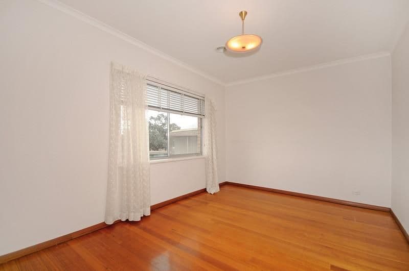 5 Highbar Street, QUEANBEYAN NSW 2620, Queanbeyan - Thumbnail 8