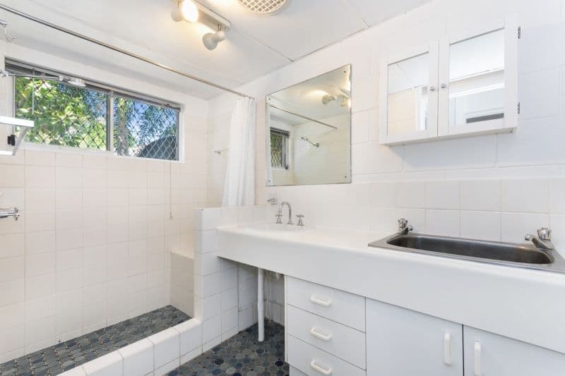 11 Vaughan Street, West End QLD 4810, West End - Thumbnail 5