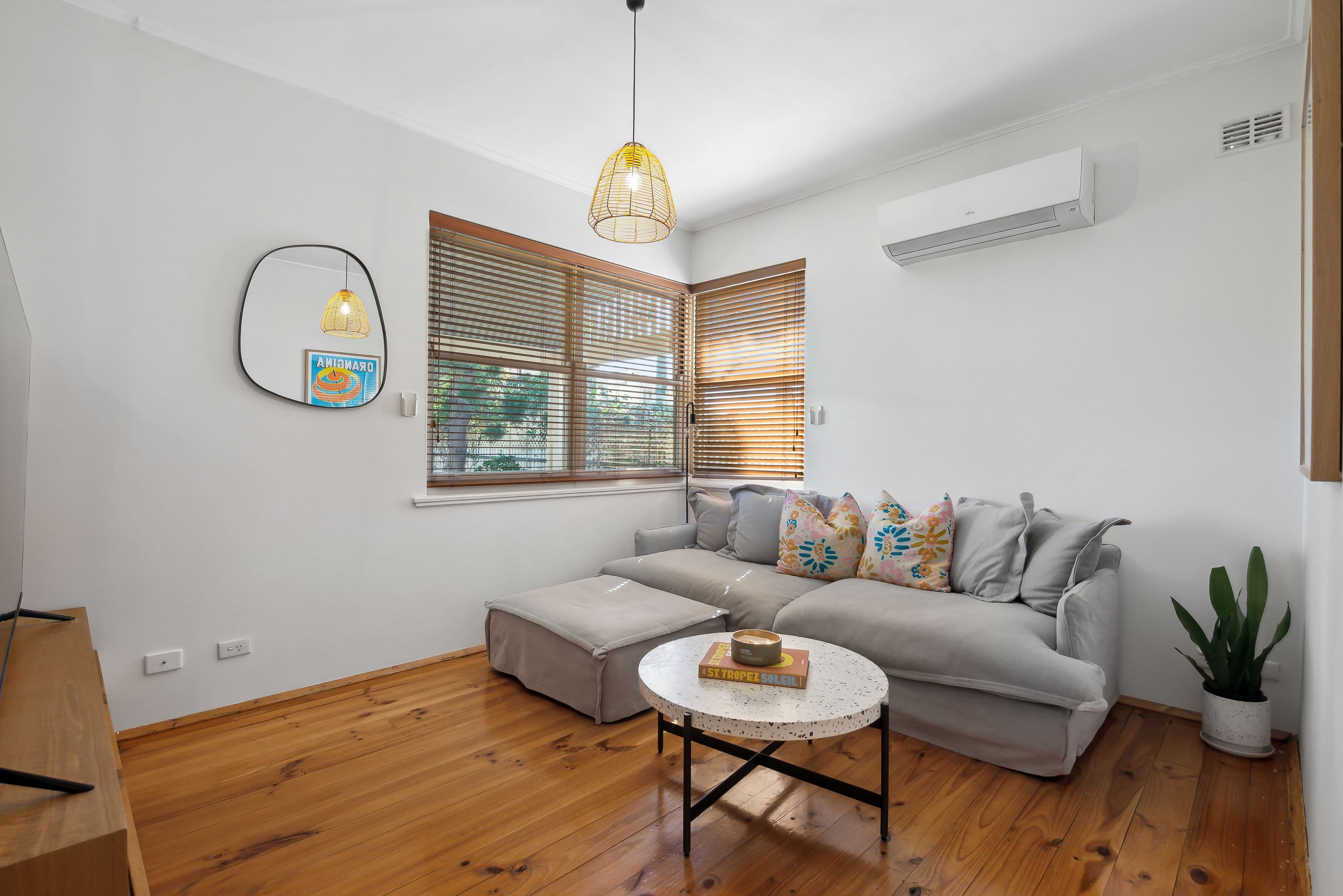 2 Inverness Avenue, Oaklands Park SA 5046, Oaklands Park - Thumbnail 4