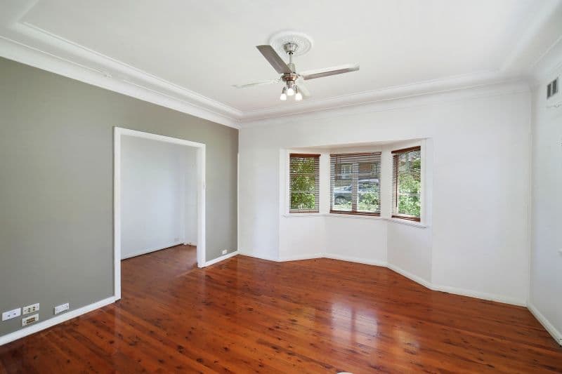 6 Edgewater Avenue, Green Point - Thumbnail 4