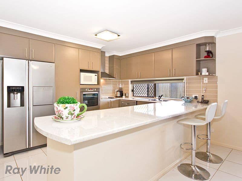 19  Summit Terrace, FOREST LAKE QLD 4078, Forest Lake - Thumbnail 4