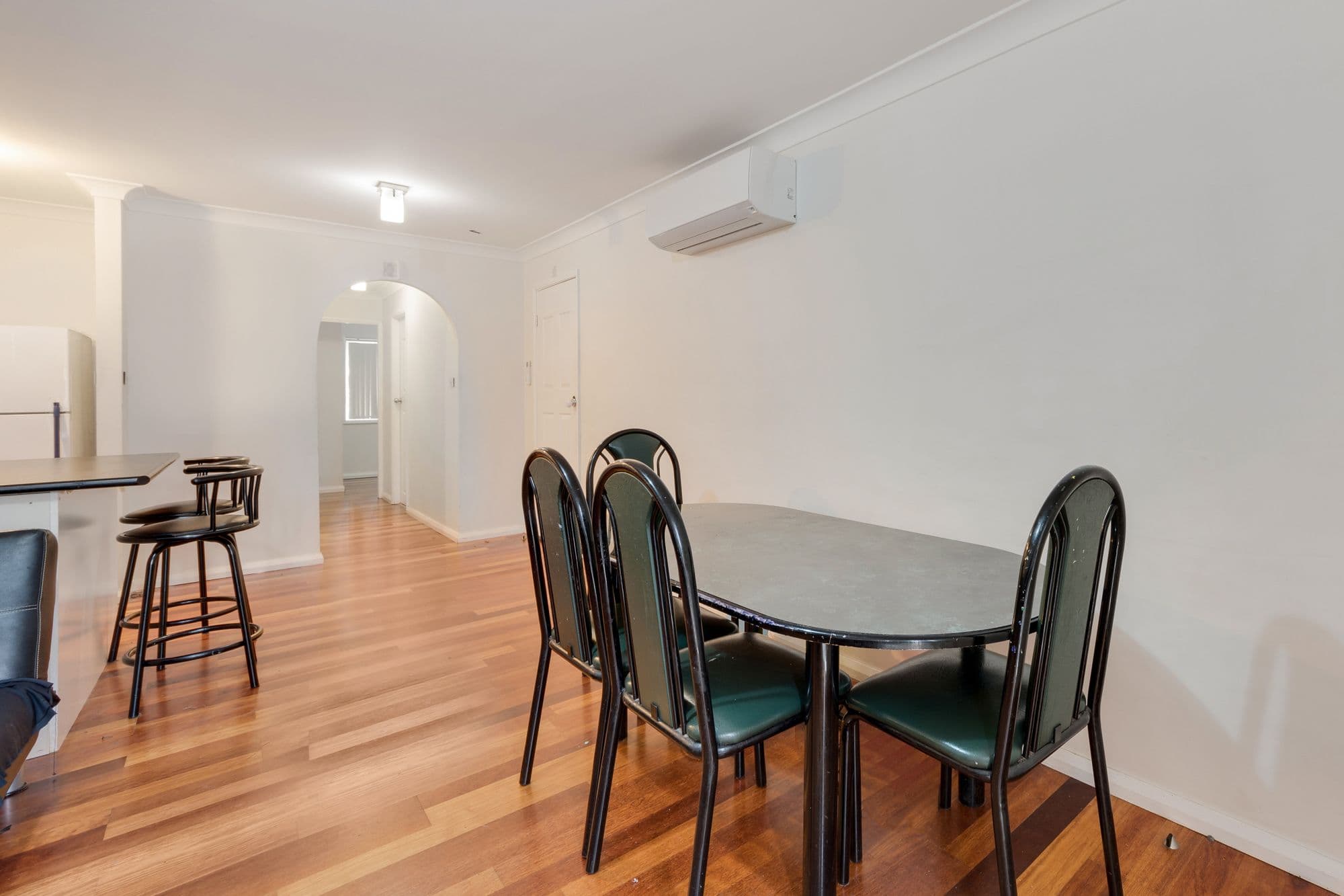 Macquarie Fields NSW 2564, Macquarie Fields - Thumbnail 4