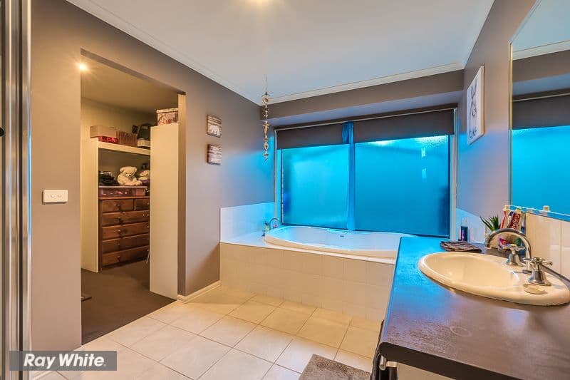 4 Aberdeen Way, Tarneit VIC 3029, Tarneit - Thumbnail 6