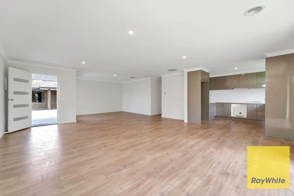 8 Redwood Drive, Hoppers Crossing VIC 3029, Hoppers Crossing - Thumbnail 3