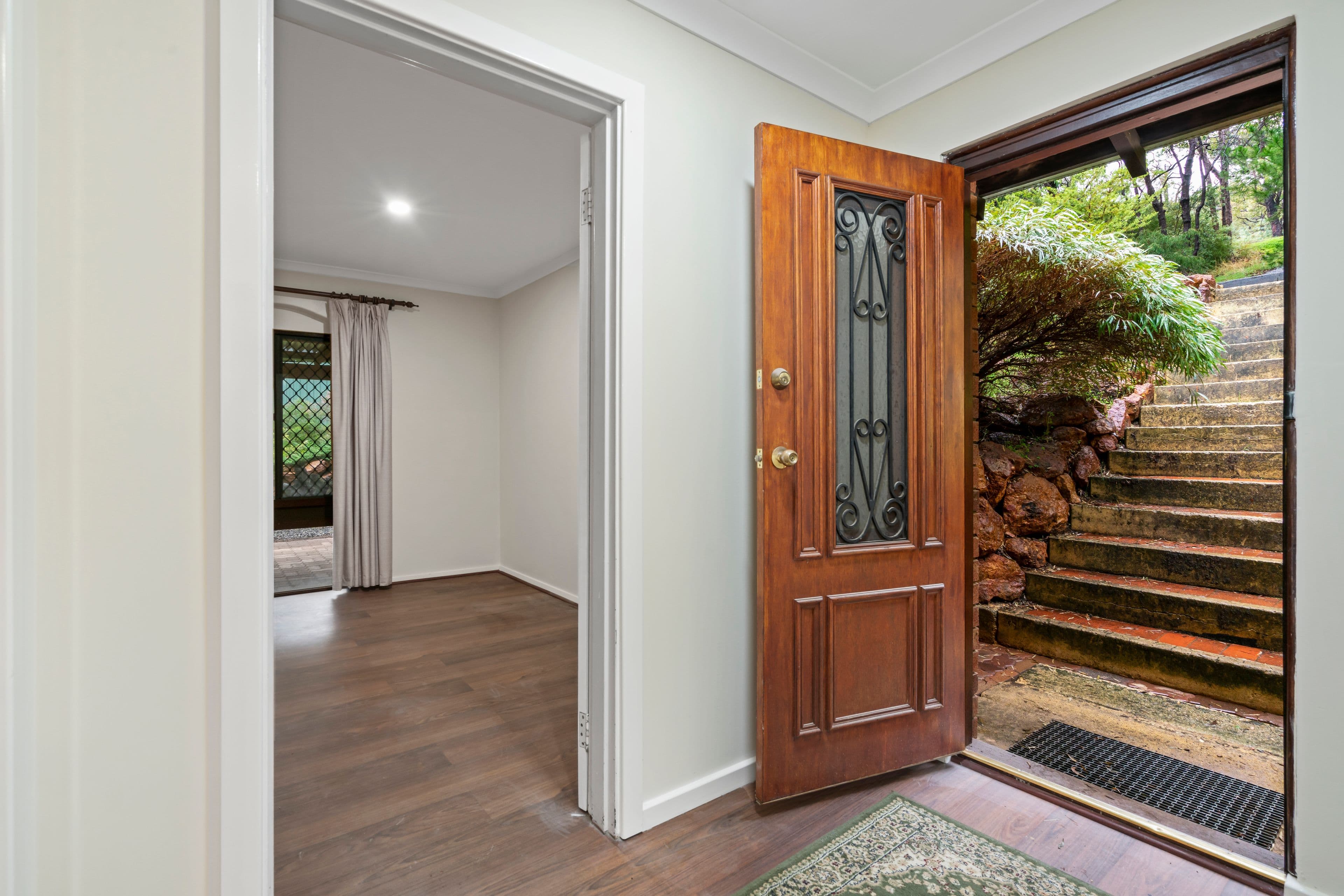 18 Blackwood Drive, Mount Nasura WA 6112, Mount Nasura - Thumbnail 3
