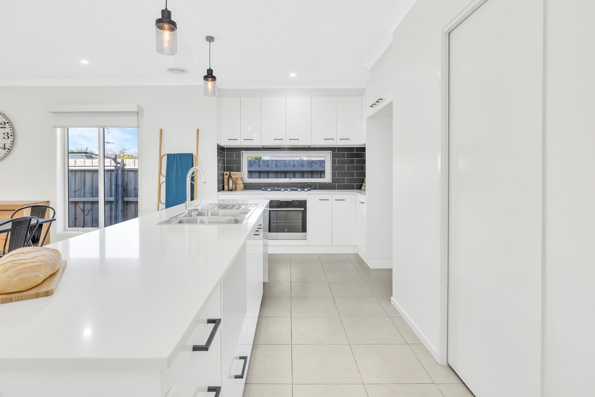 39 Margaret Street, Werribee VIC 3030, Werribee - Thumbnail 3