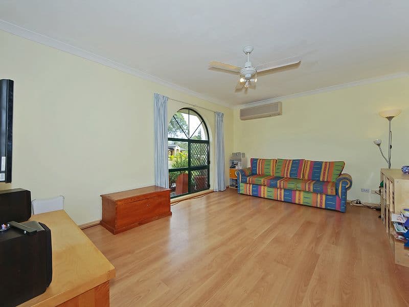 11 Burran Avenue, UPPER COOMERA QLD 4209, Upper Coomera - Thumbnail 3