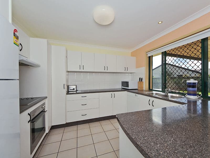 11 Burran Avenue, UPPER COOMERA QLD 4209, Upper Coomera - Thumbnail 5
