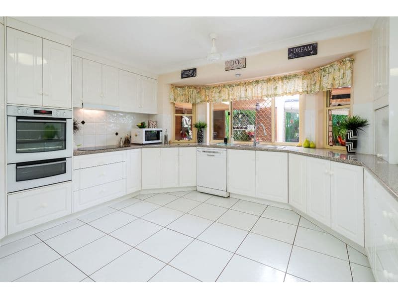 75 Michelangelo Crescent, Mackenzie QLD 4156, Mackenzie - Thumbnail 7