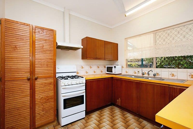7 Coburg Drive, LEANYER NT 0812, Leanyer - Thumbnail 4
