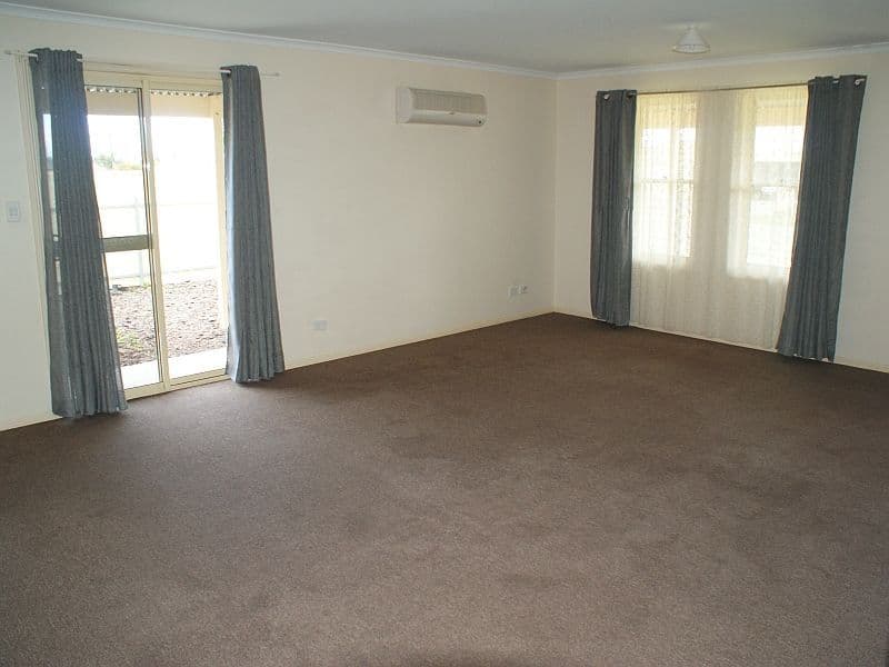 82 Commerce Road, MURRAY BRIDGE SA 5253, Murray Bridge - Thumbnail 3