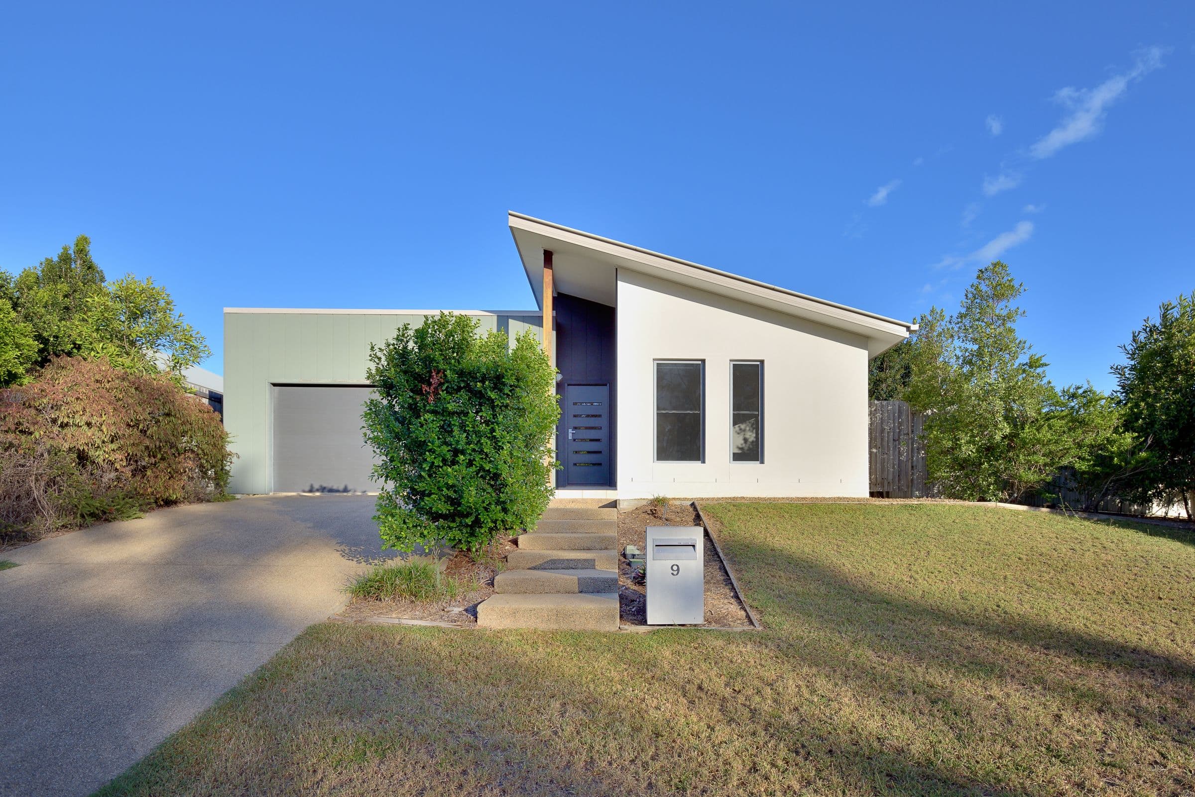 9 Iris Road, Kirkwood QLD 4680, Kirkwood - Image 1