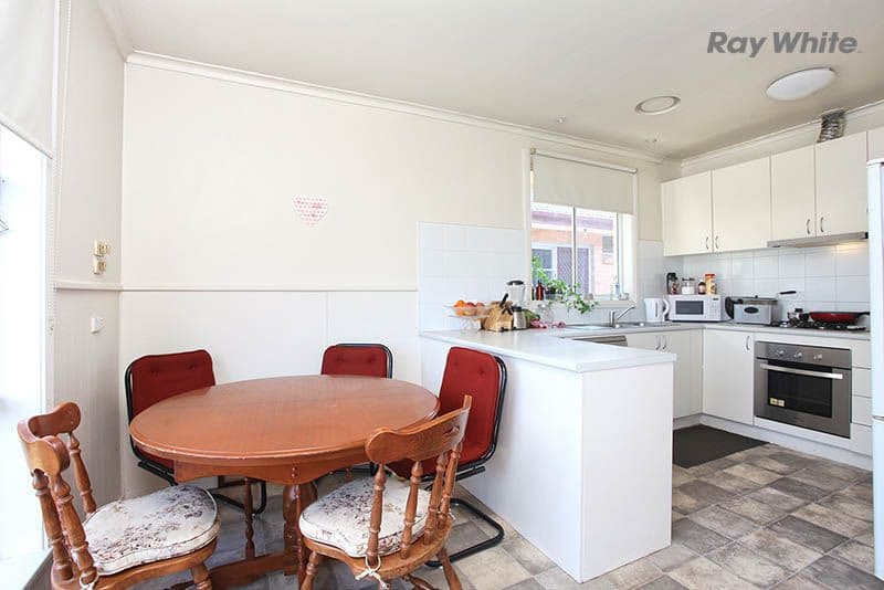 19 Cropley Crescent, Laverton VIC 3028, Laverton - Thumbnail 3