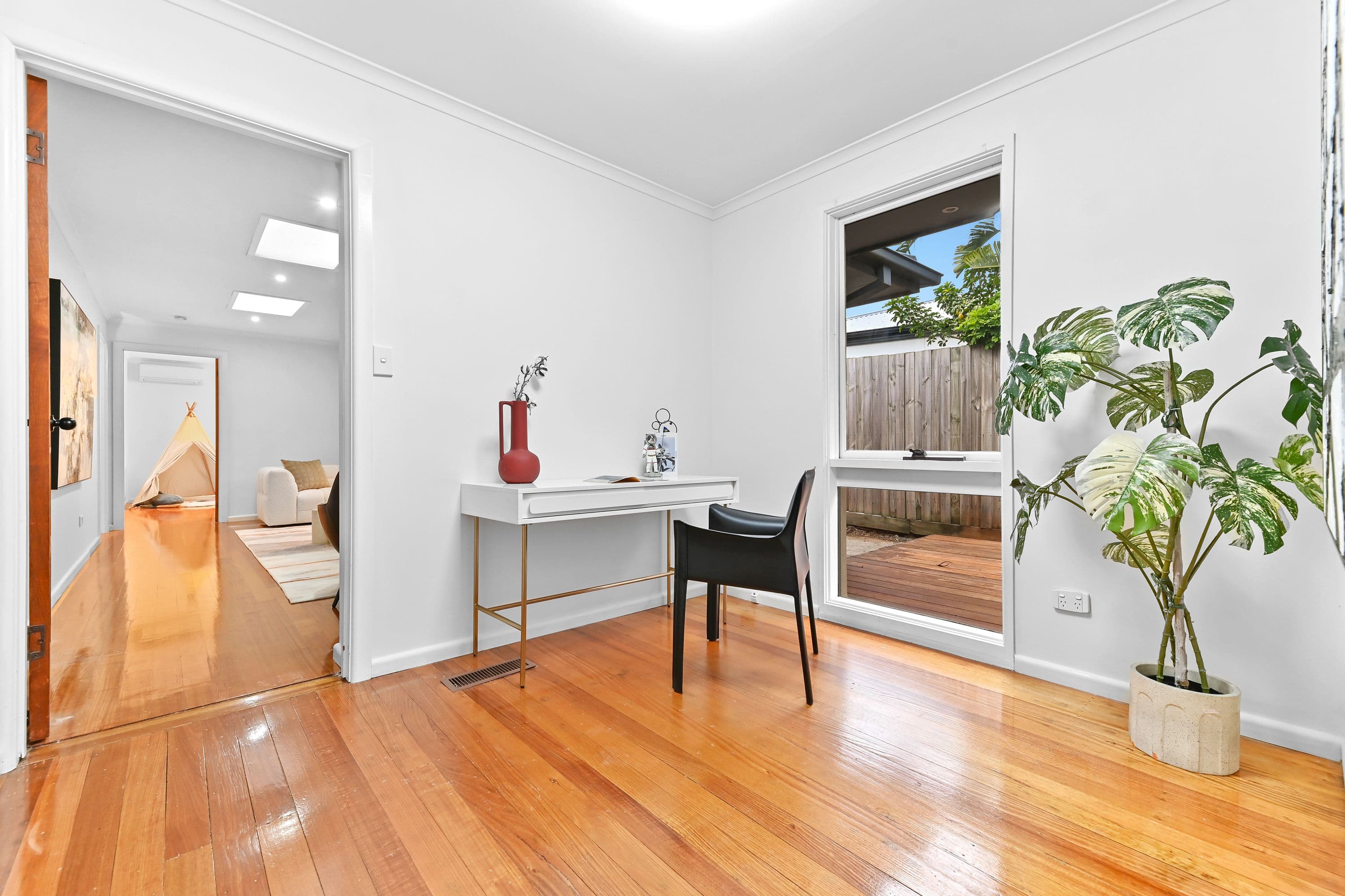 62 Radleigh Drive, Wheelers Hill VIC 3150, Wheelers Hill - Thumbnail 5